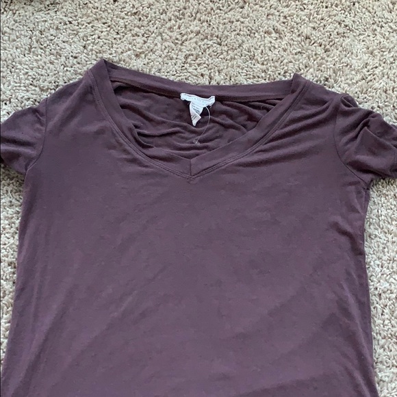 Purple V Neck - Picture 2 of 3